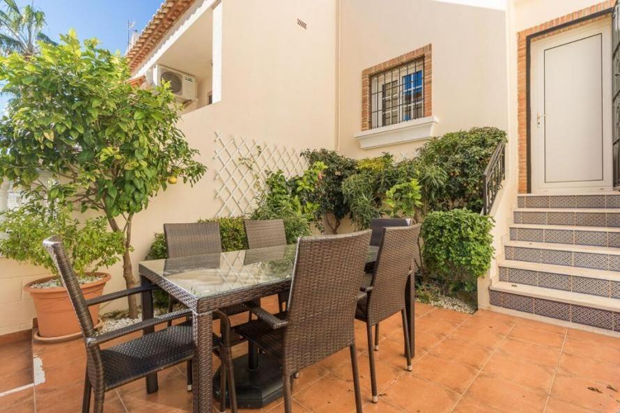 Townhouse Playa Flamenca Villa Exterior foto